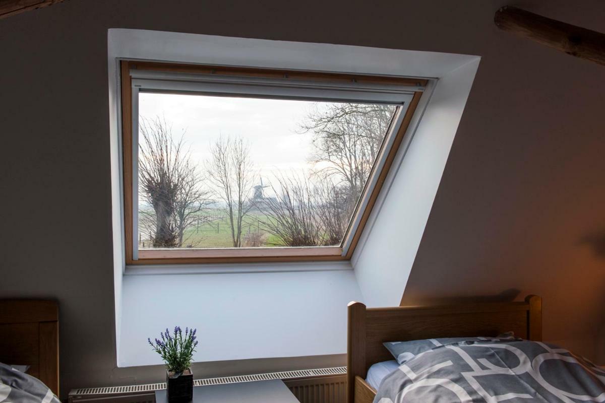 B&B Lauwersstate Paesens ภายนอก รูปภาพ