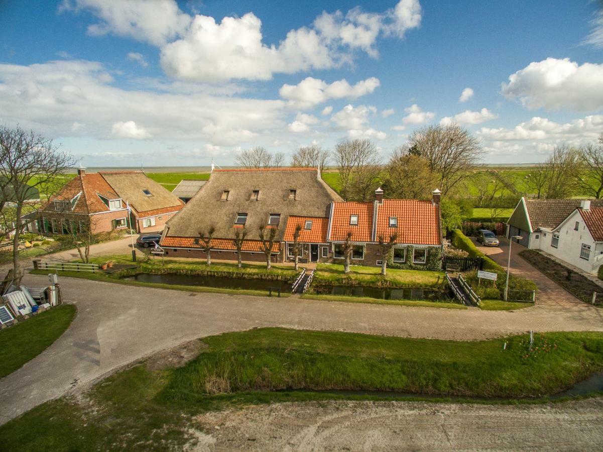 B&B Lauwersstate Paesens ภายนอก รูปภาพ