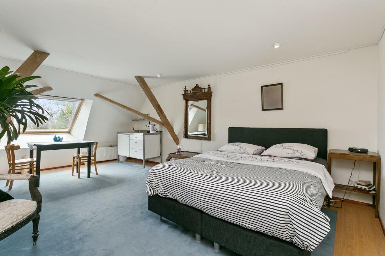 B&B Lauwersstate Paesens ภายนอก รูปภาพ